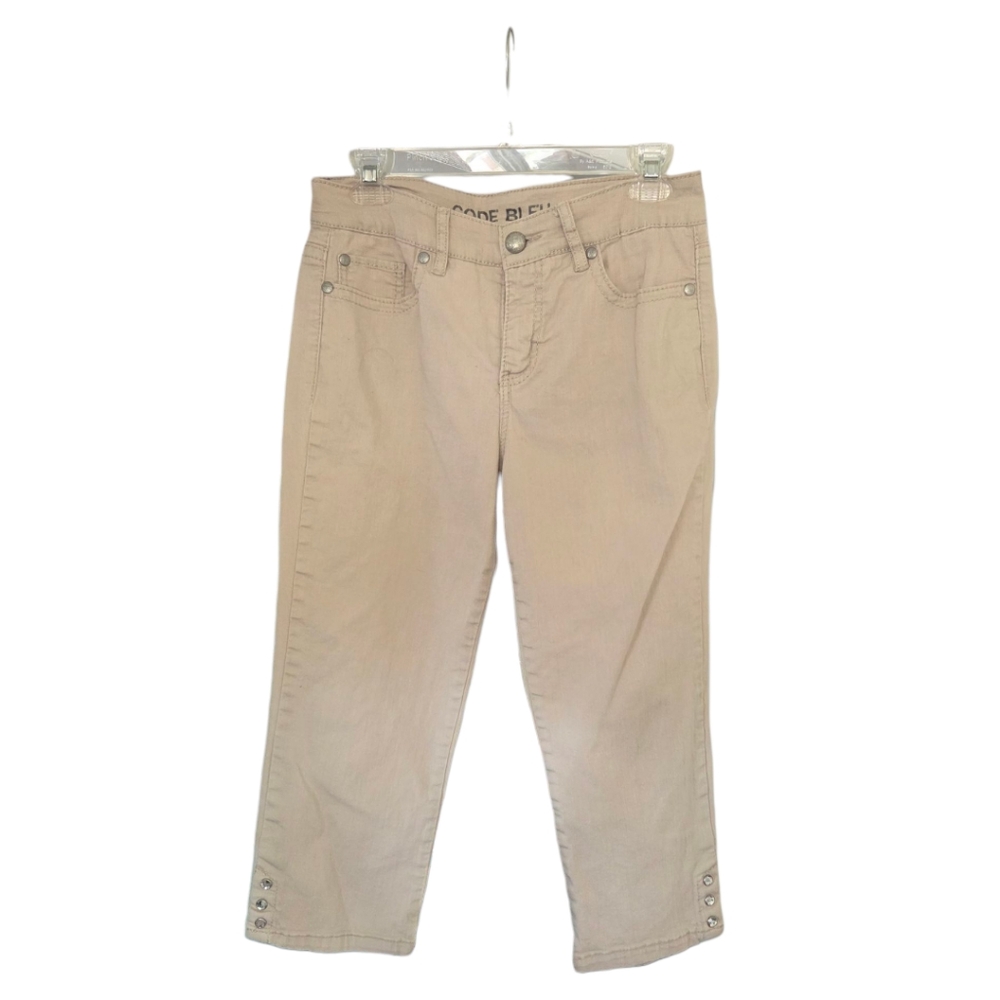 🌻Code Bleu Beige Cropped Pants with Button Accents